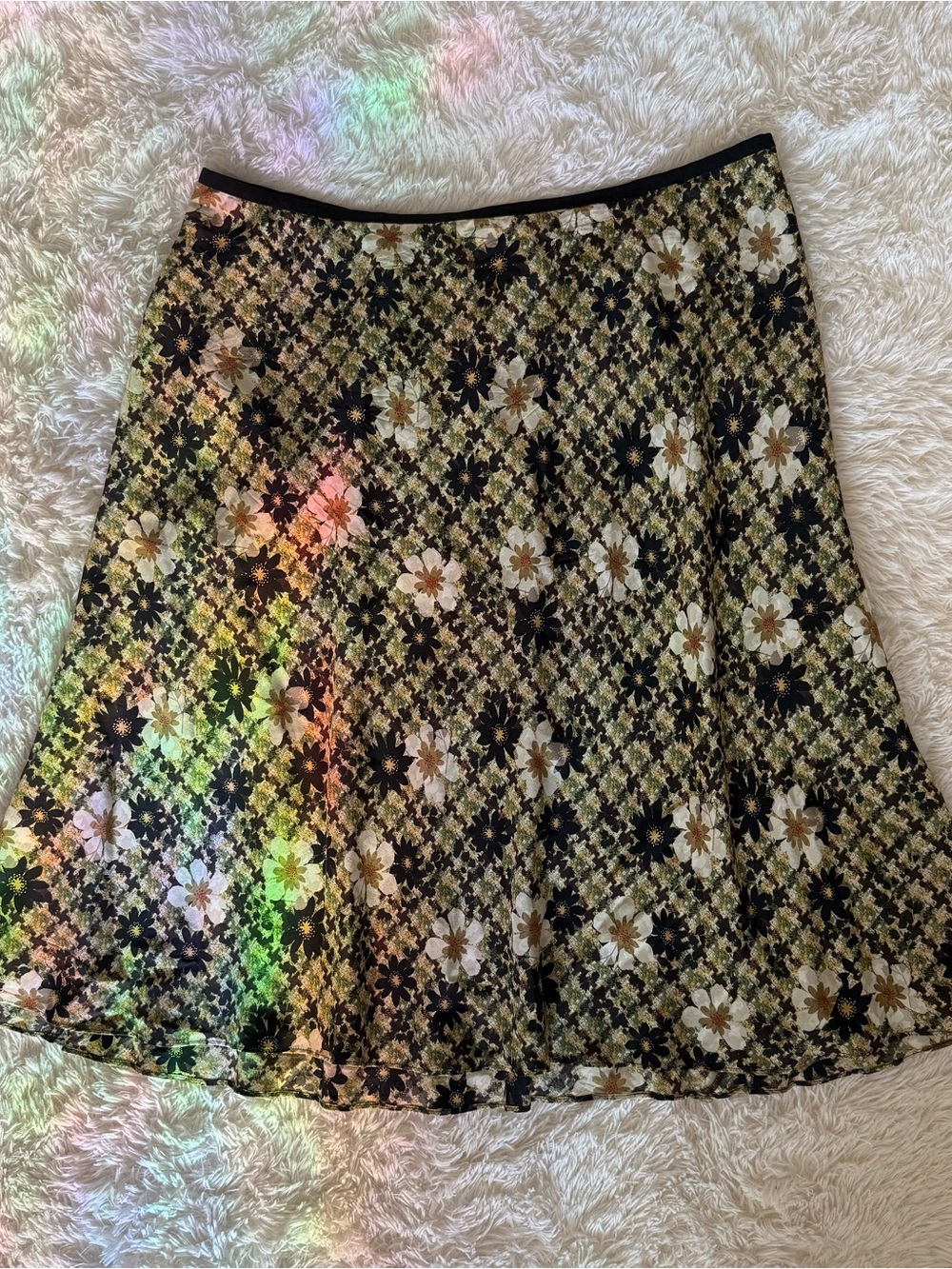 Floral A-Line Knee Length Skirt - green & daisy pattern